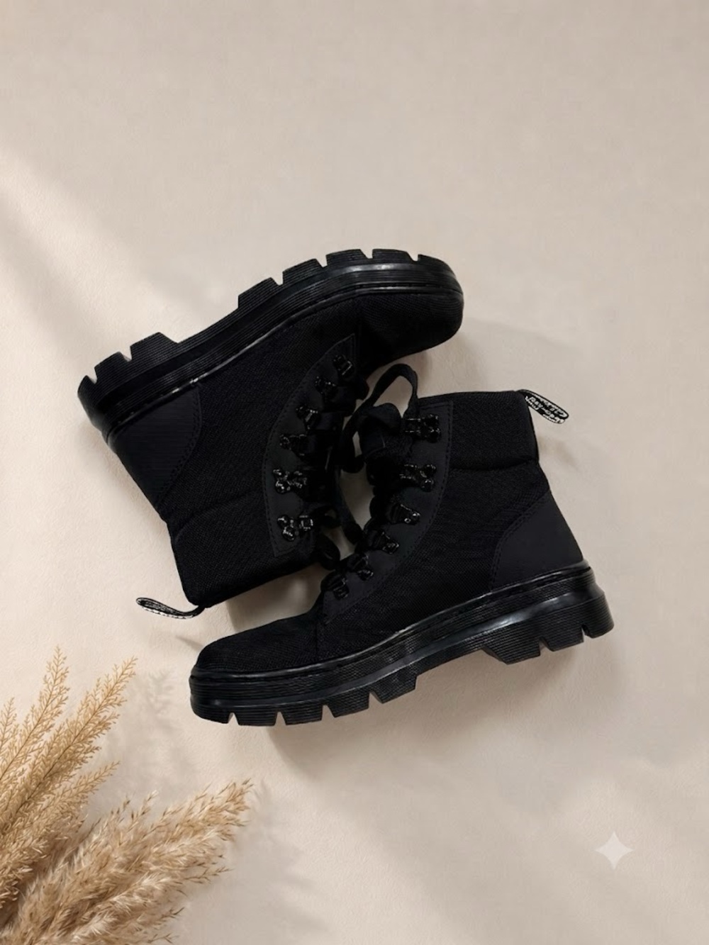 DR. MARTENS - Women’s Black Lace-Up Platform Combat Boots
